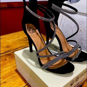 Daisy Fuentes Heels.